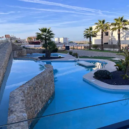 Sanmi Dream Pool Villacosta